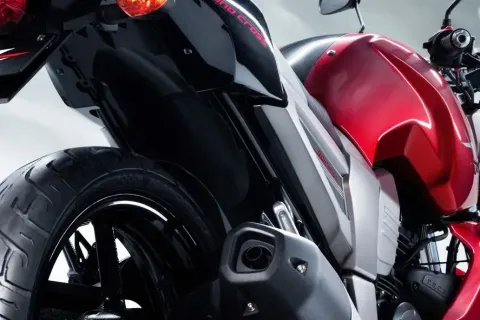 Tips Memodifikasi Motor Yamaha Byson Dengan Aksesoris Murah