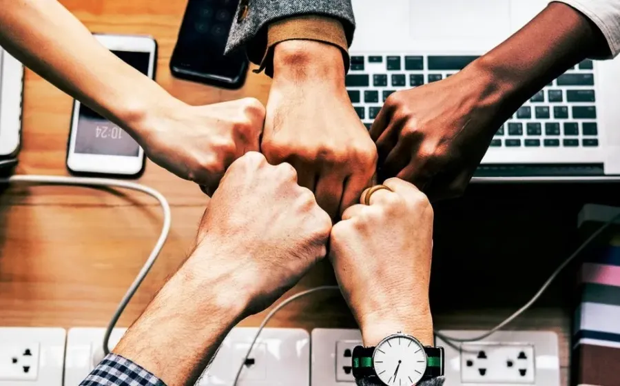 Cara Mudah Membangun Teamwork Yang Kuat Dan Solid