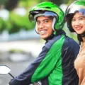 Tips Berkendara Aman Bagi Driver Ojek Online Saat Antar Penumpang Agar Lancar Dan Dapat Rating Bagus