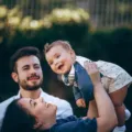 Tips mendampingi anak tumbuh kembang dengan cara yang menyenangkan dan penuh kasih sayang