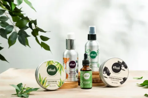 Cara mengatasi kulit kusam secara alami menggunakan masker bahan organik untuk wajah glowing sehat